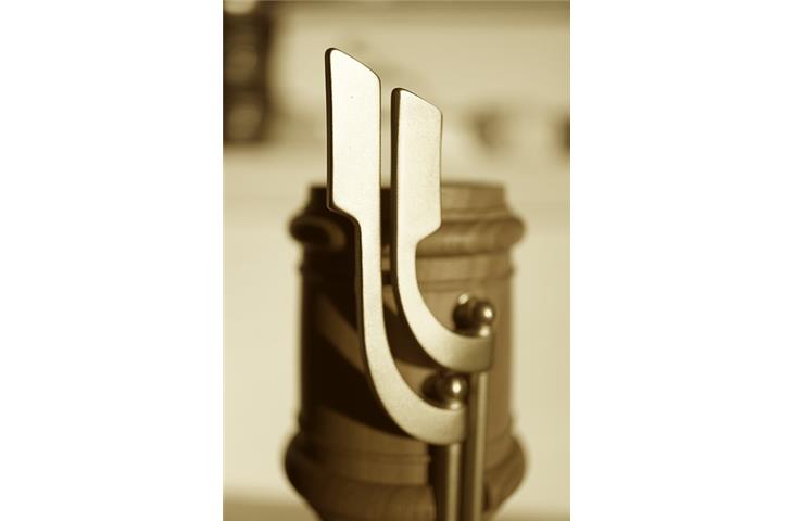 sliding hinge mechanism