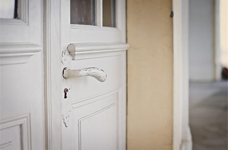 box oven handle door